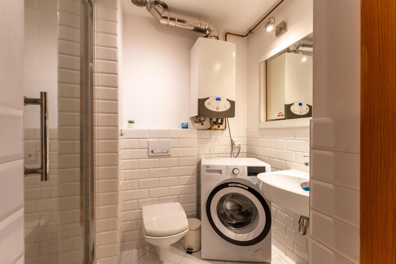 Apartament 1886 - Doba Do 14-00 - W Scislym Centrum Z Widokiem Na Majowke - By Space Apart Daire Jelenia Gora Dış mekan fotoğraf